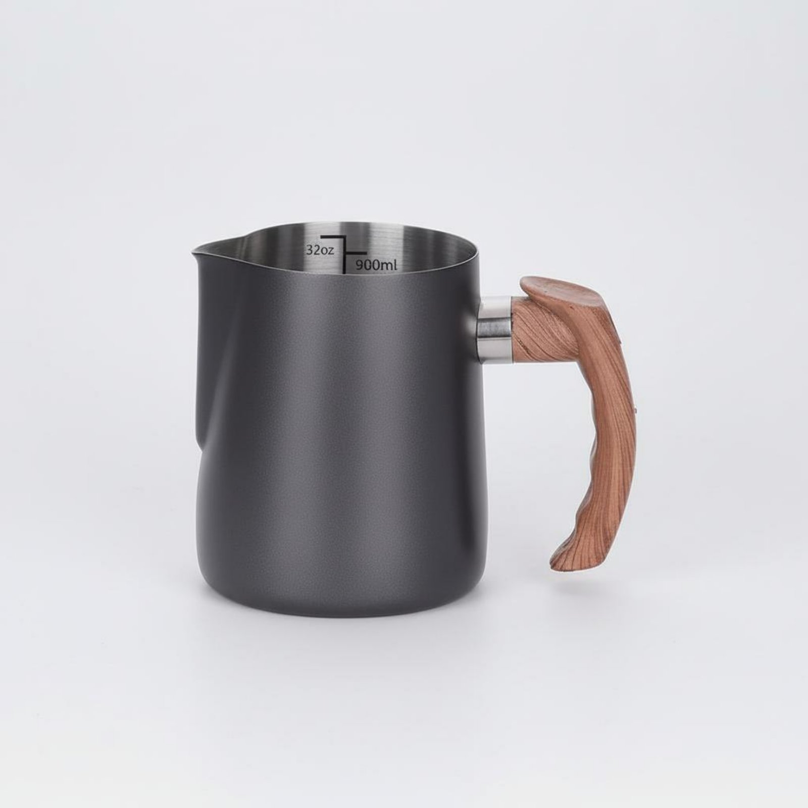 Latte Art Jug with Wooden Hand - огляд і ціна Milk Steaming Pitcher